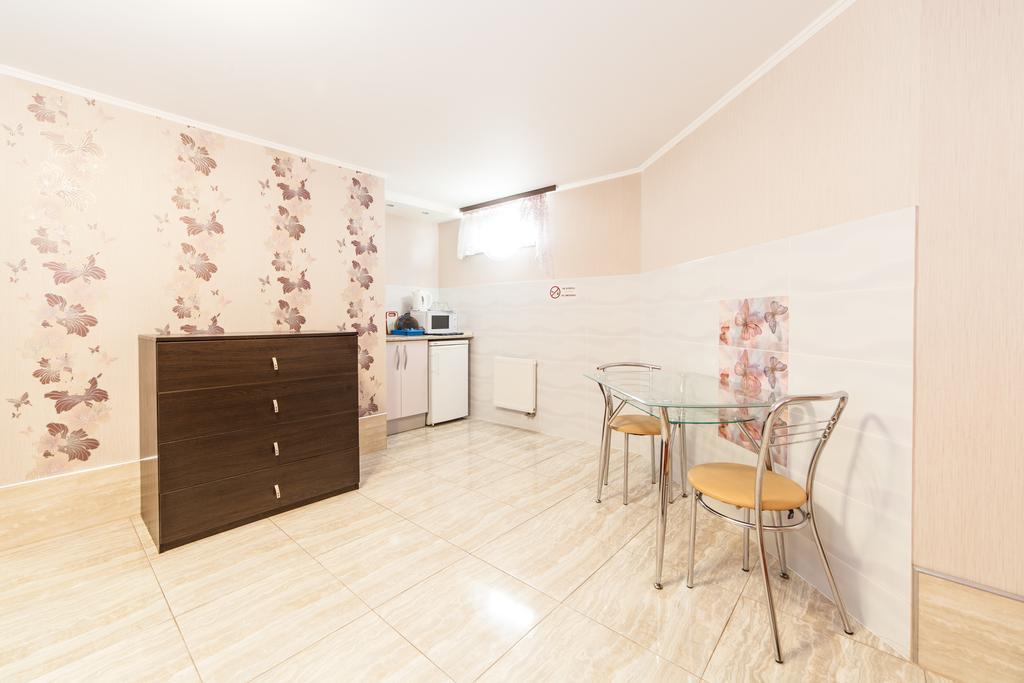 Home Comfort Livoberezhna Iec Kiev Экстерьер фото