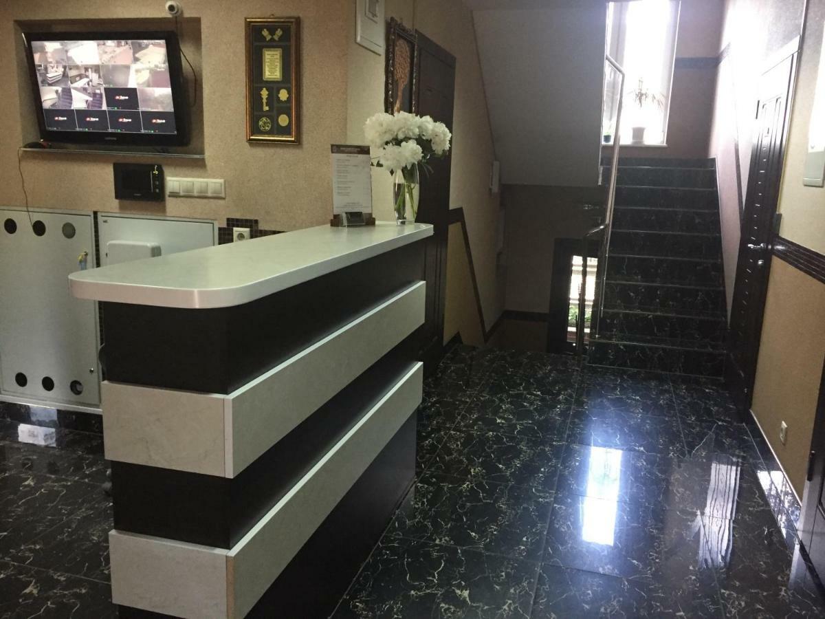 Home Comfort Livoberezhna Iec Kiev Экстерьер фото